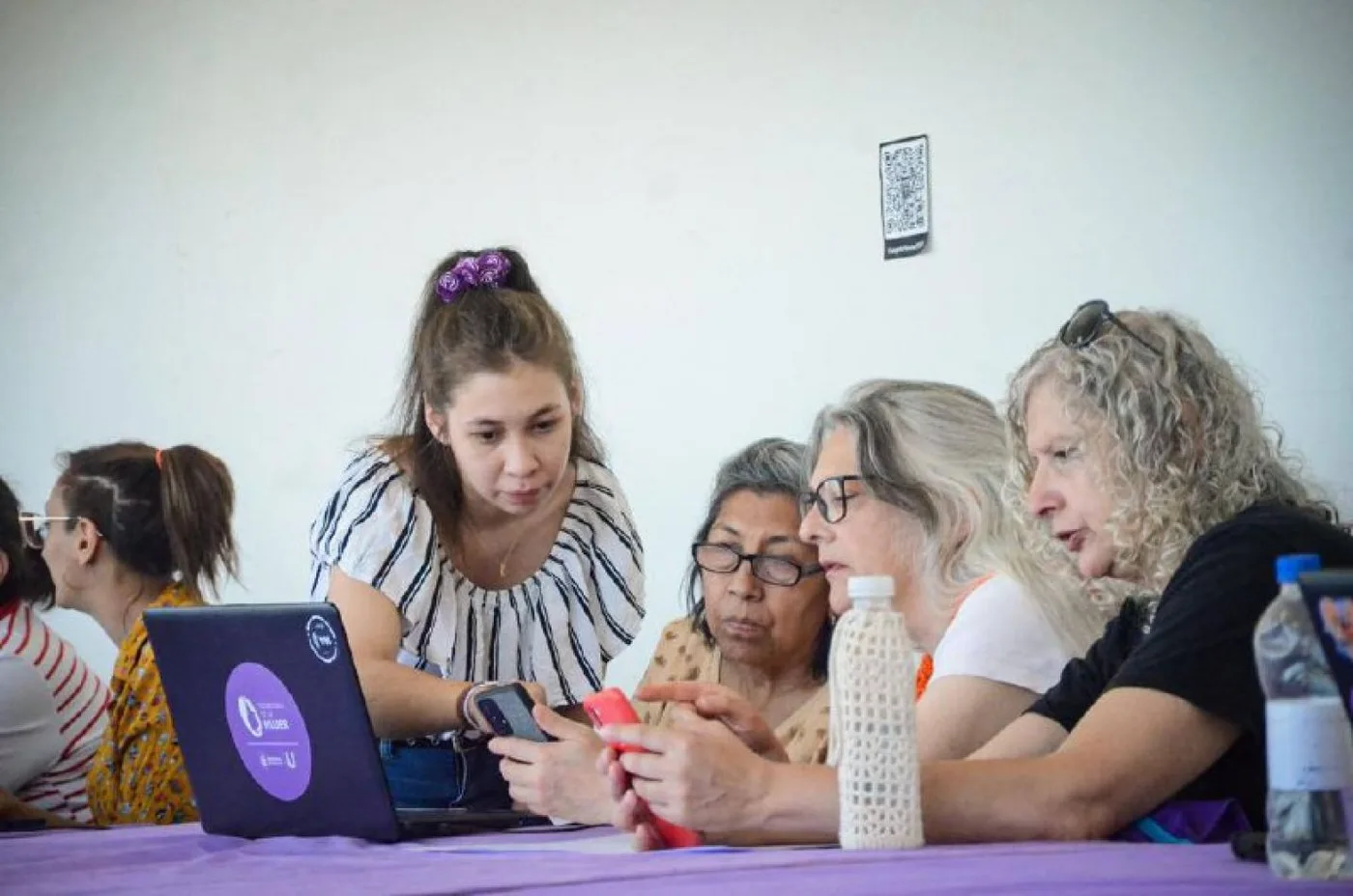 Comenzaron los cursos de verano en la casa de la mujer