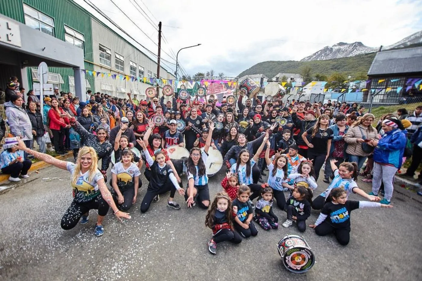 Jornada barriales a todo carnaval en la ciudad de Ushuaia.
