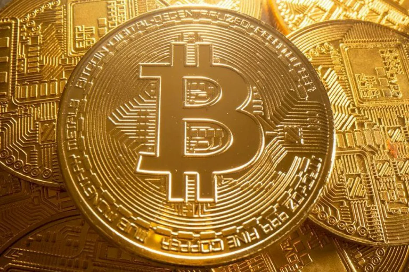 Bitcoin vuelve a desplomarse en el mercado cripto