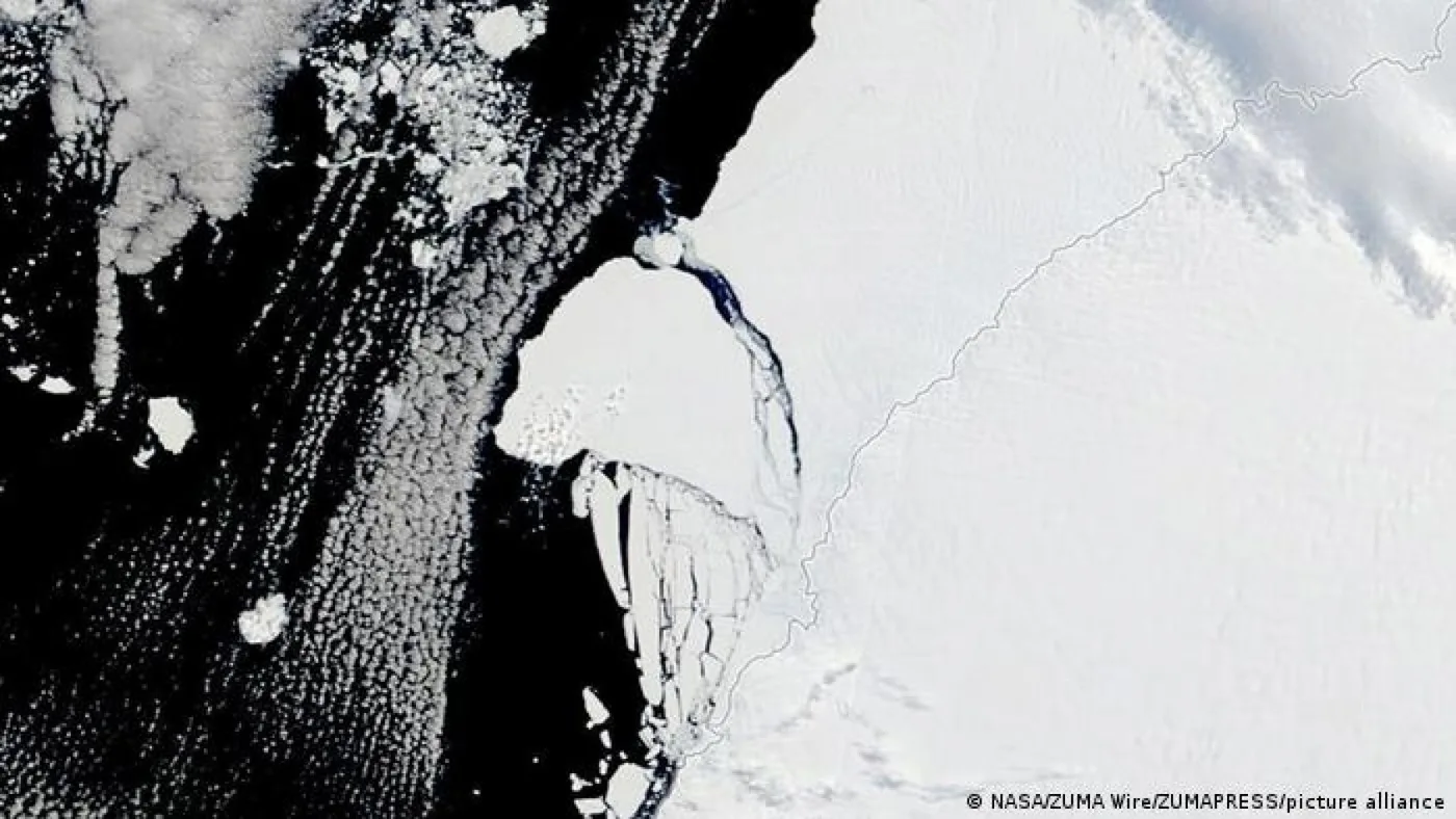 Primeras imágenes de un iceberg desprendido de la Antártida