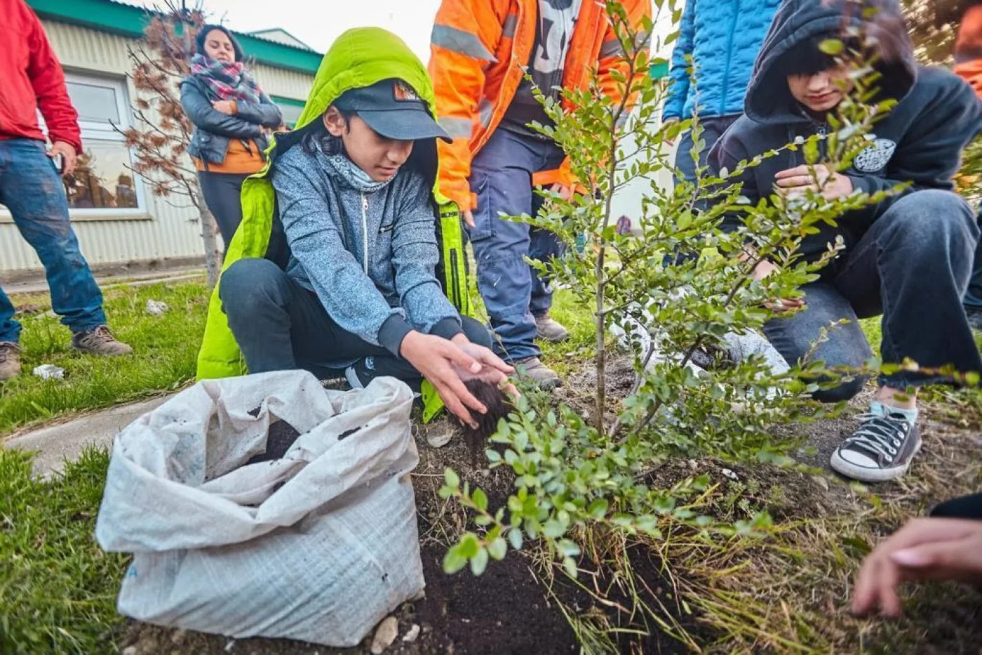 Alumnos se entusiasman con la actividad y generan un compromiso con el cuidado y respeto por la naturaleza que los rodea.