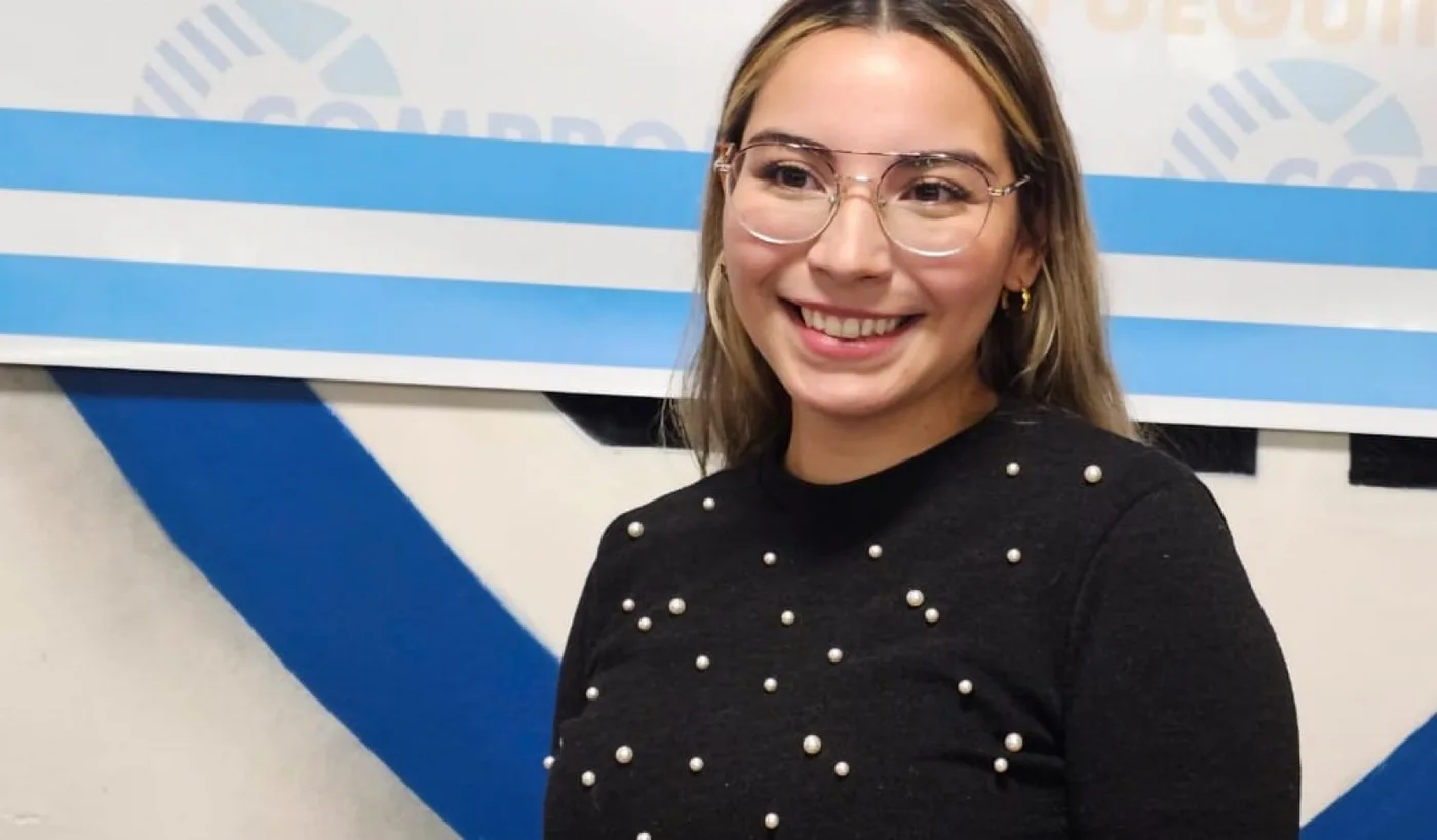 Eliana Gisele Velázquez, representante del Partido de la Cultura, Educación y el Trabajo.
