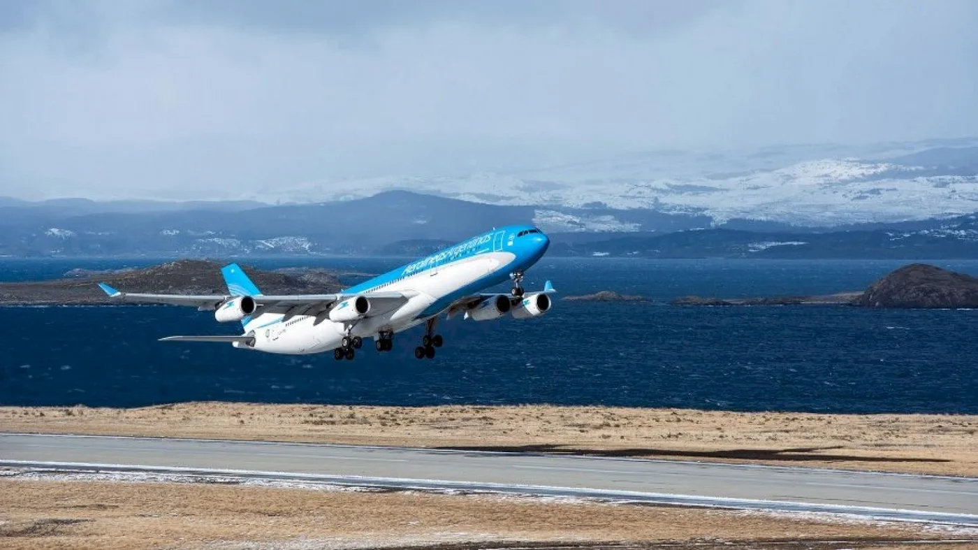 Paro de aeropuertos en la previa de Semana Santa.