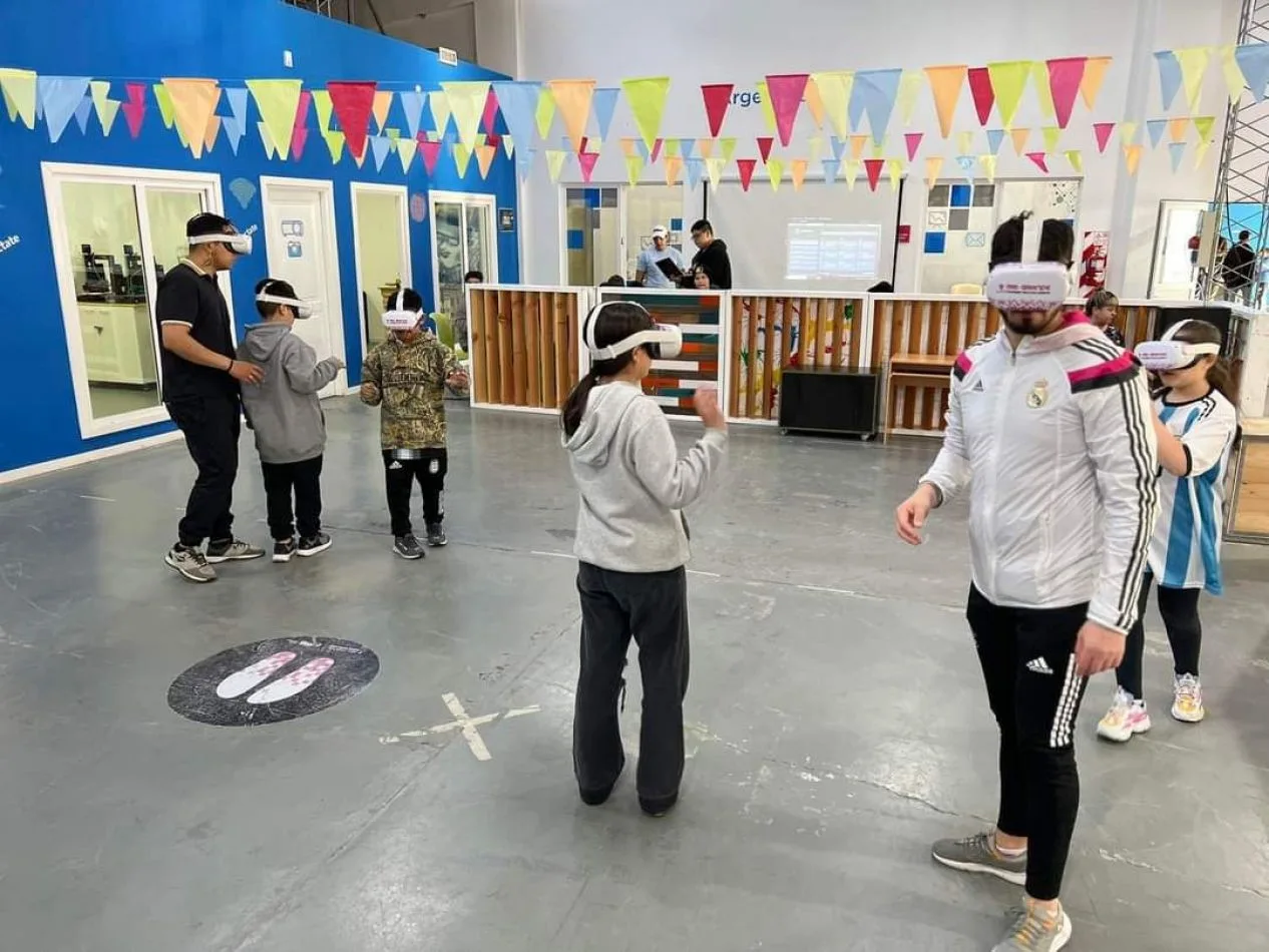La muestra de realidad virtual “Pisar Malvinas” fue desarrollada por un equipo de estudiantes y docentes de la Universidad Nacional de San Martín UNS.