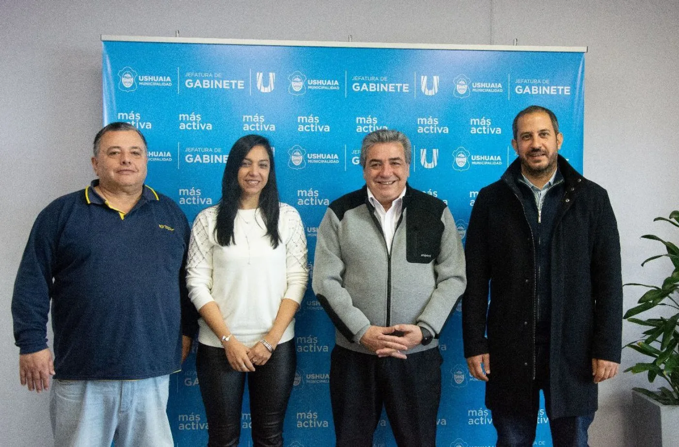 Becerra se reunió con representantes del Correo Argentino