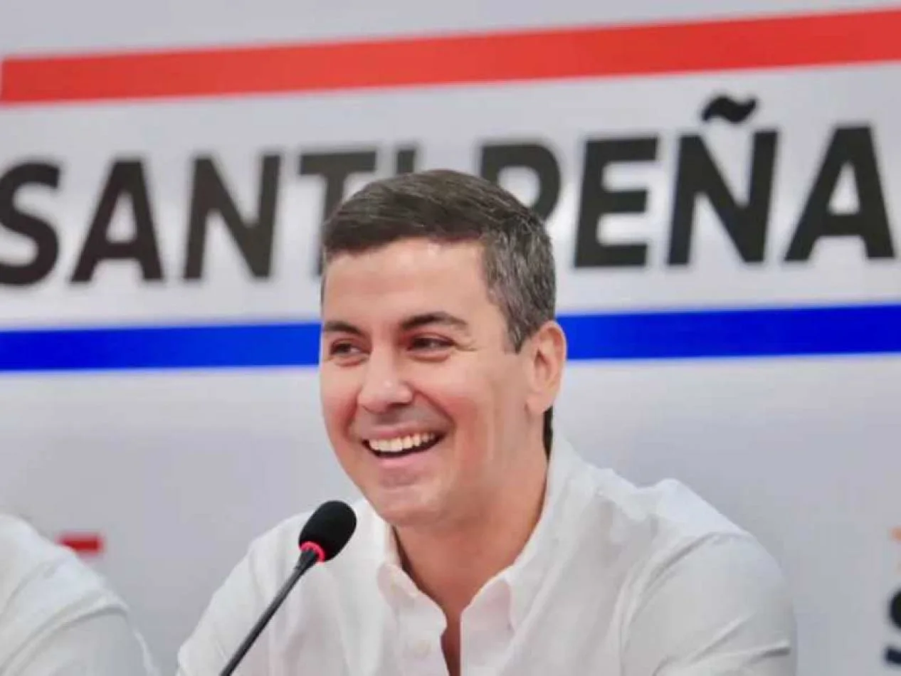 El candidato oficialista Santiago Peña se proclamó este domingo vencedor en las elecciones generales de Paraguay.