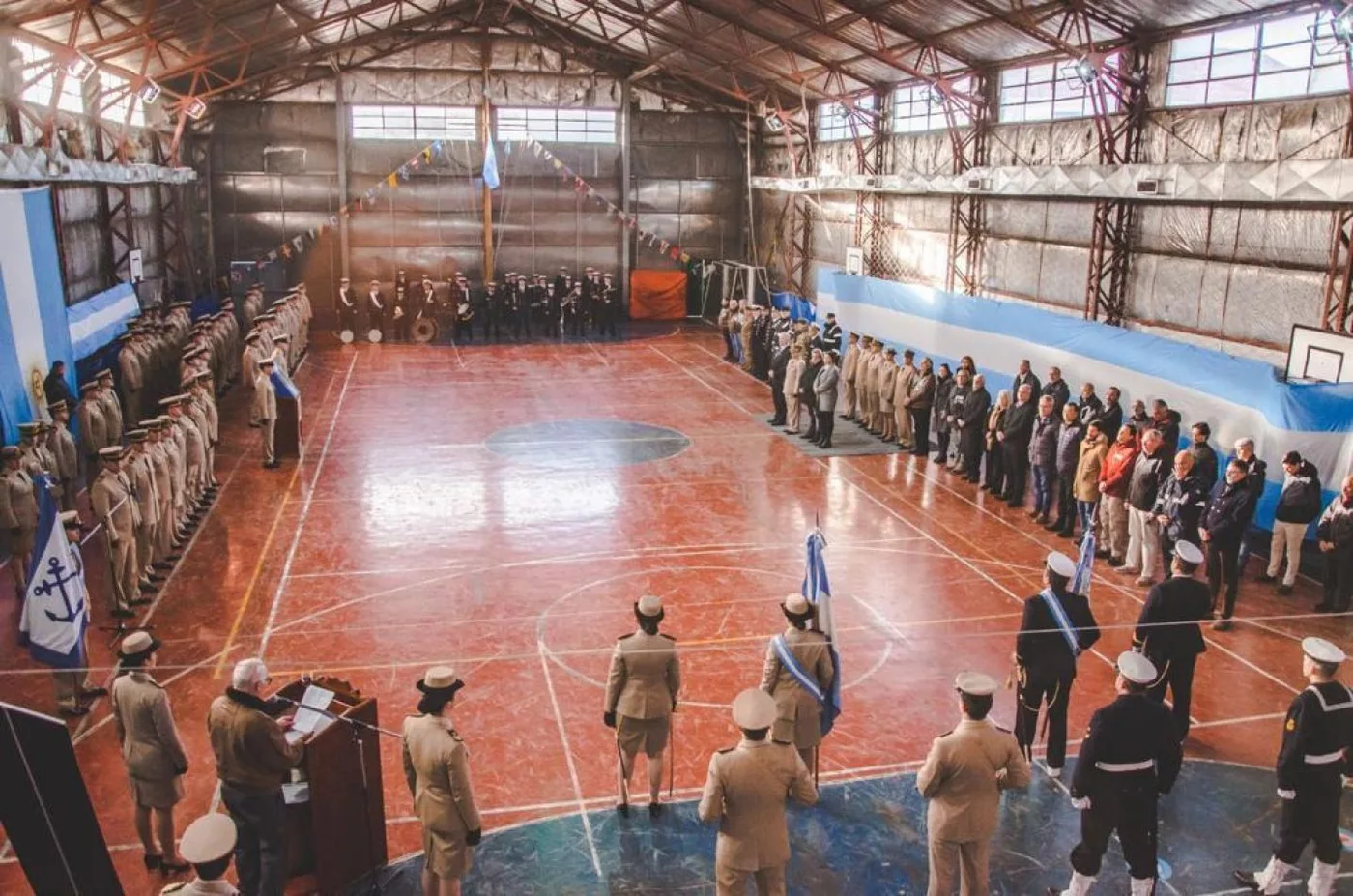 Acto de conmemoración a la actuacíón de la Prefectura Naval Argentina en la Guerra de Malvinas.