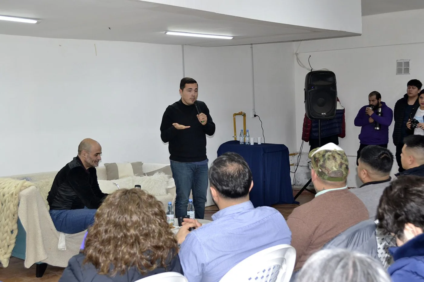 Gonzalo Ferro abrió el Ciclo de Charlas del movimiento Somos Barrios de Pie.