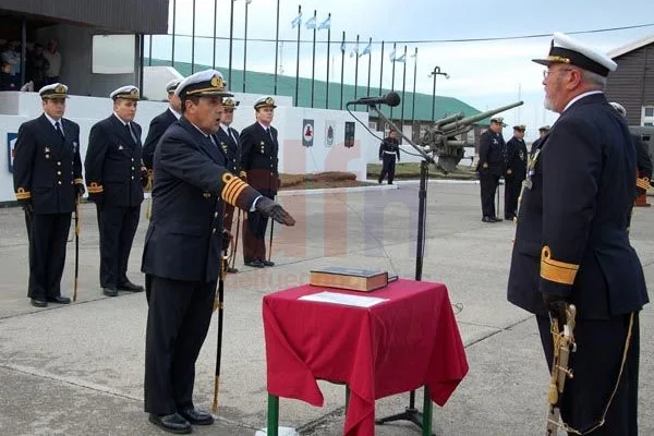 Salgado jura como responsable del Comando de la FAIA.