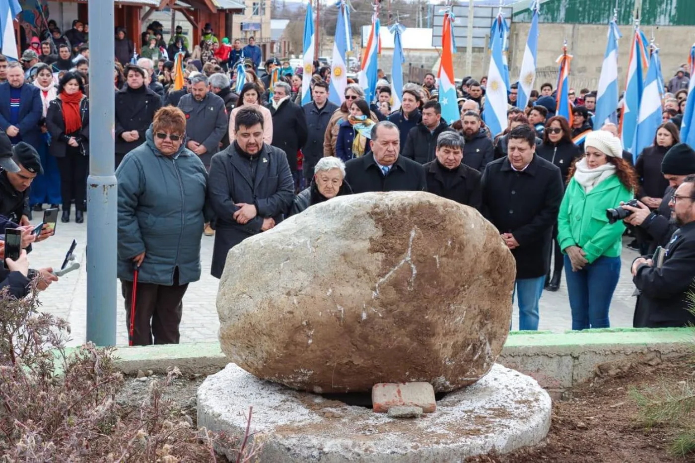 Tolhuin celebra su 51° aniversario con un llamado a la unidad y el progreso