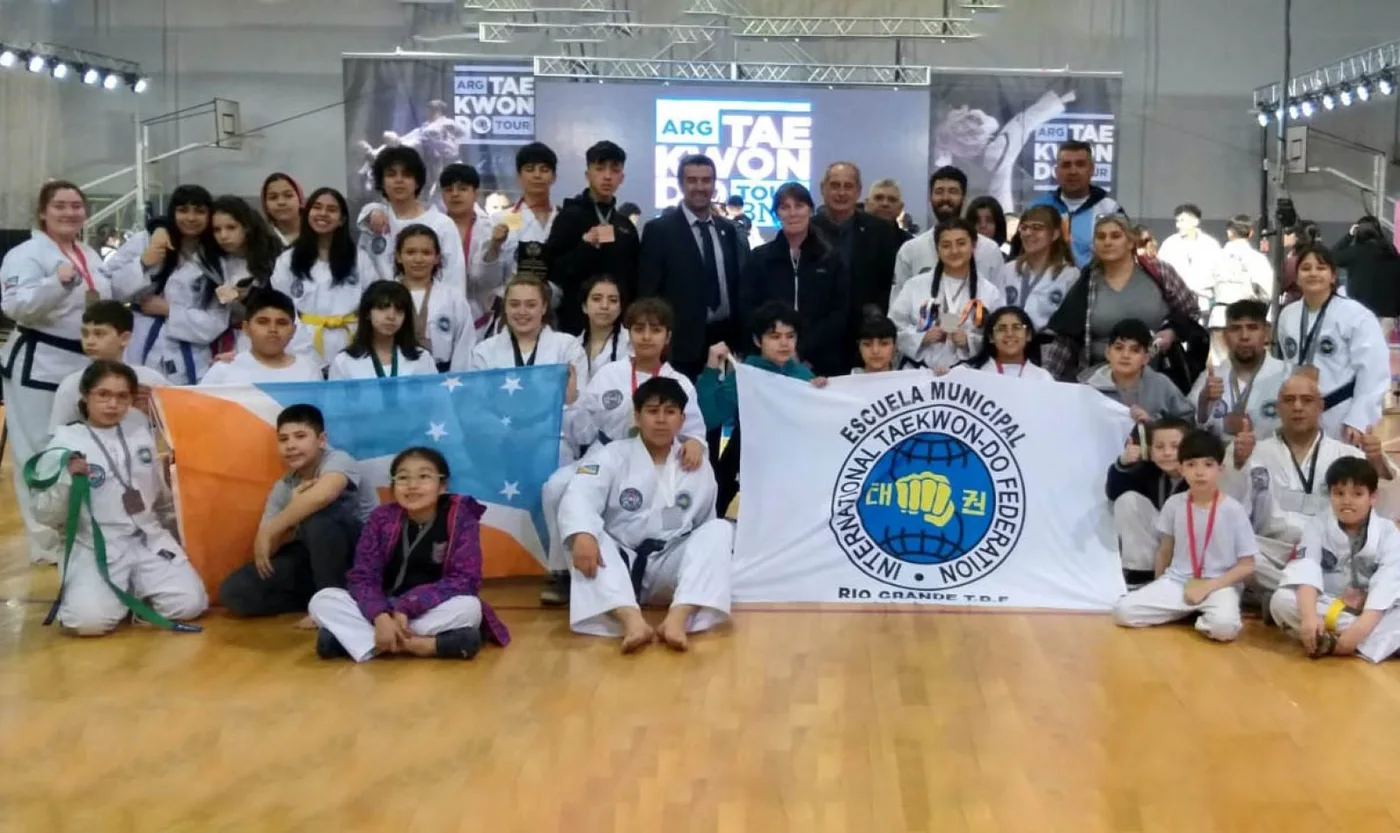 Finalmente fueron 51 medallas para la Escuela Municipal de Taekwon-Do ITF de Río Grande
