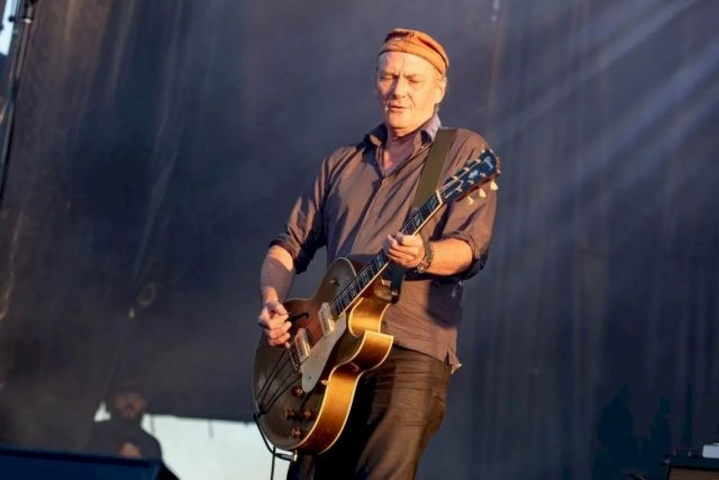 El músico de Killing Joke, Kevin “Geordie” Walker, murió a los 64 años.