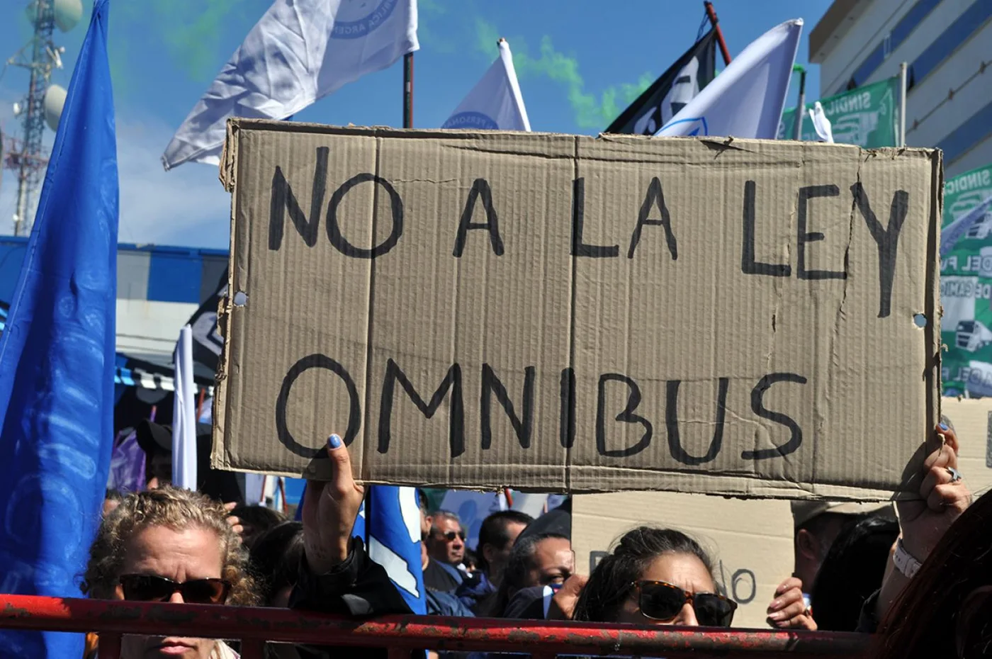 En Tierra del Fuego hubo movilización contra el DNU y la ‘Ley Ómnibus’