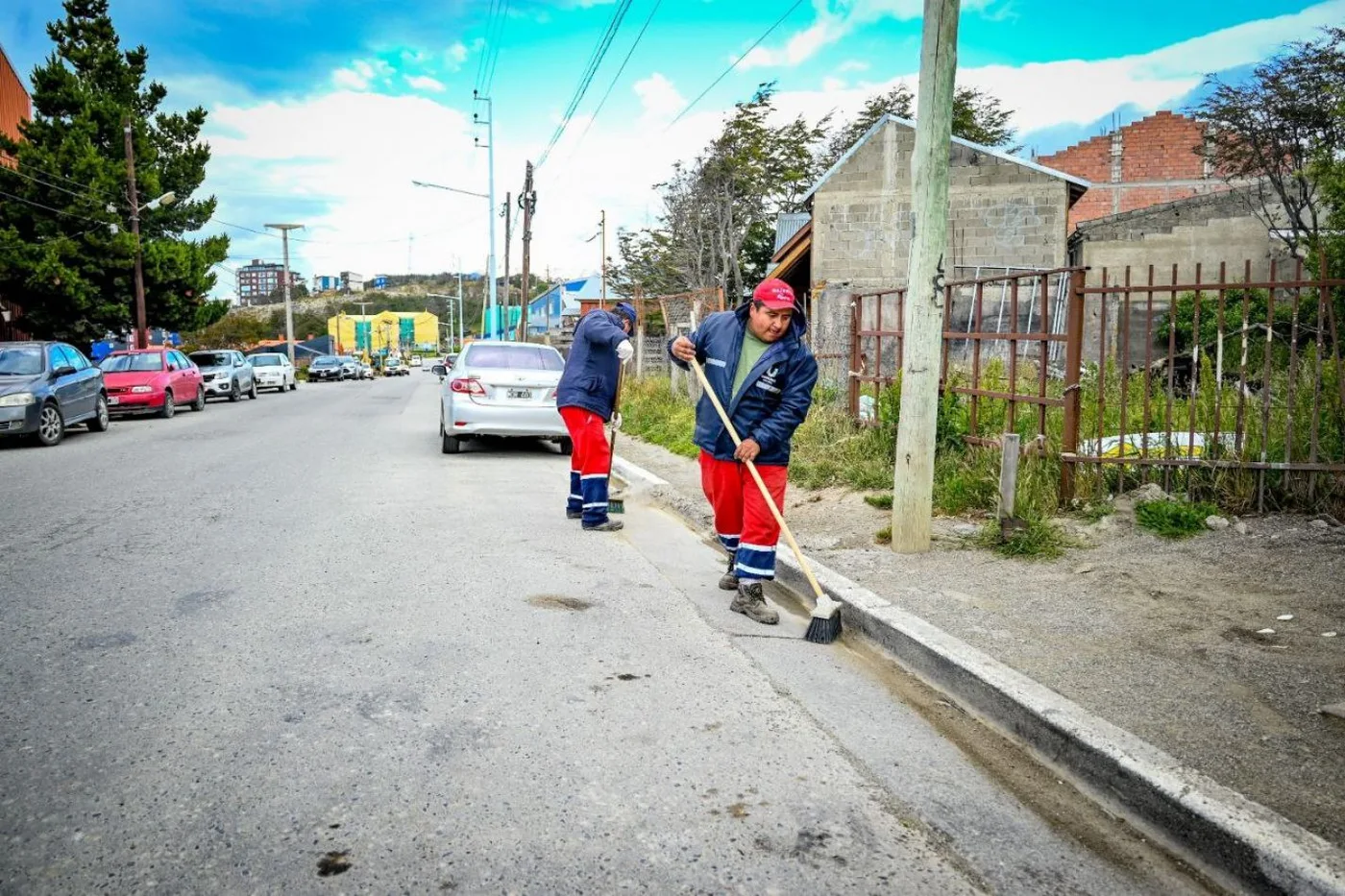 La Secretaría de Medio Ambiente intensifica labores en distintos barrios