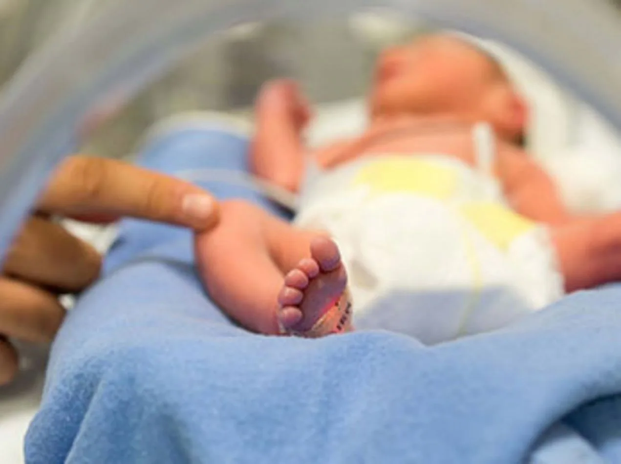 Países Bajos facilita el abandono de bebés de manera anónima en sus hospitales.