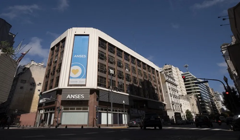 Capital Humano, Anses y Nación Seguros  S.A presentaron denuncia penal
