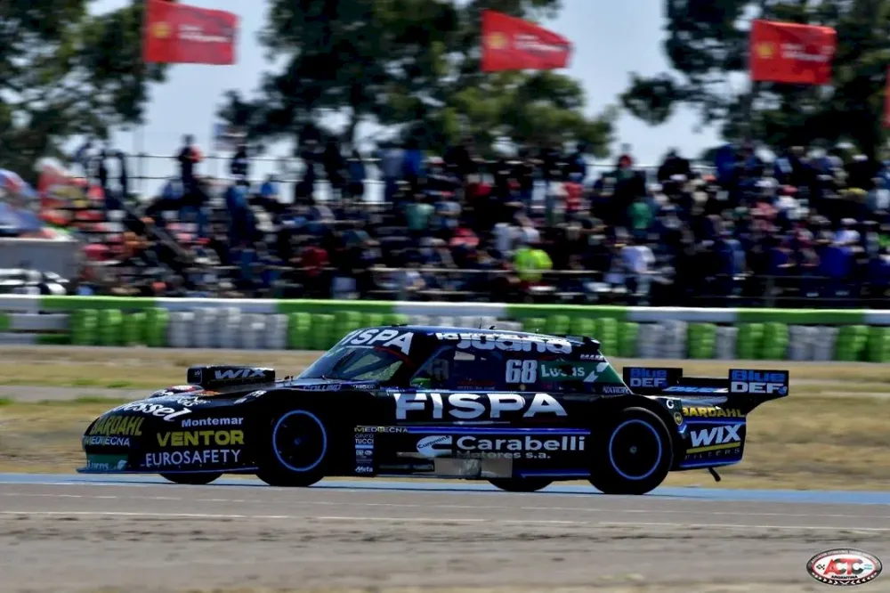 Santero pasó a Werner en la primera vuelta y luego sostuvo el liderazgo en una dura pelea con quien finalizó en el segundo lugar, mientras que Marcos Quijada, de Chevrolet, completó el podio.