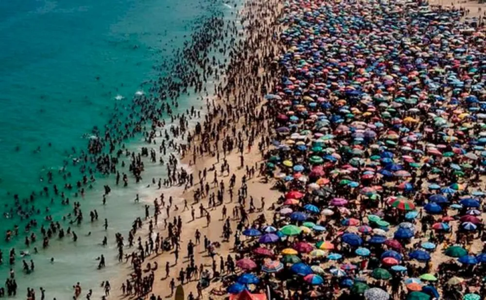 El pico registrado refleja el clima que padecen varias regiones de Brasil, que sobre el final del verano sufre tanto las altas temperaturas como fuertes tormentas en el sur.