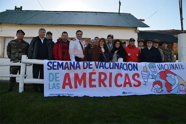 La campaña, que recorrió todo el país, llegó también a Almanza.
