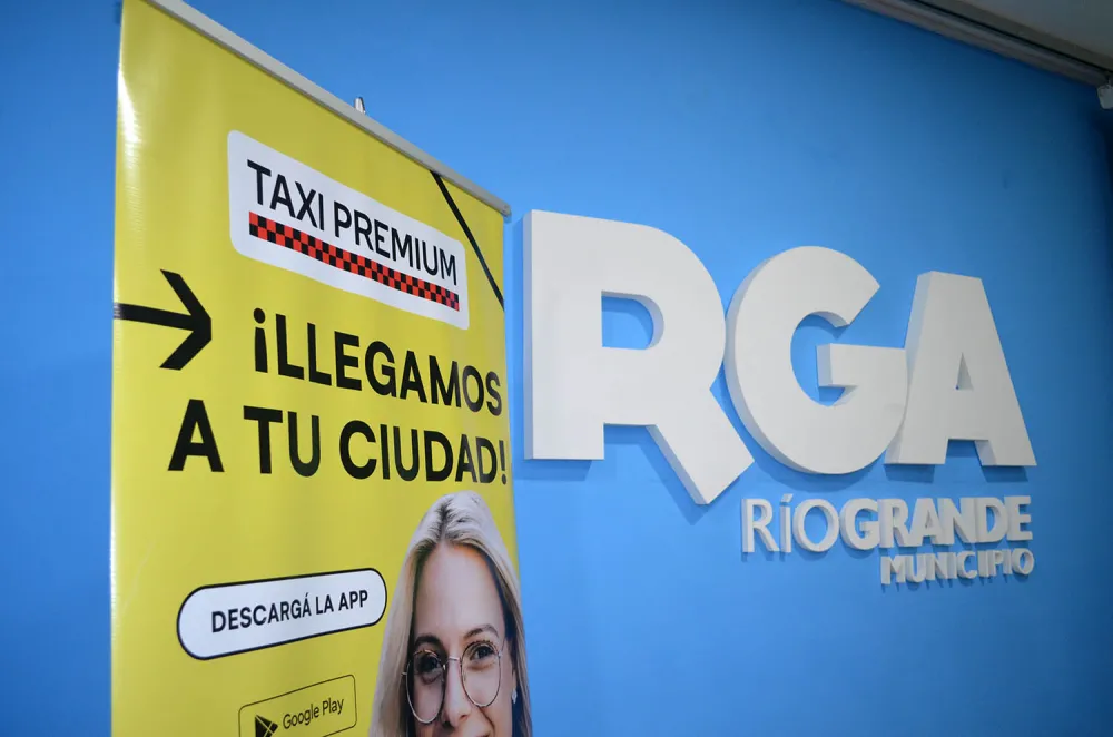 Presentaron la App Taxi Premium en Río Grande