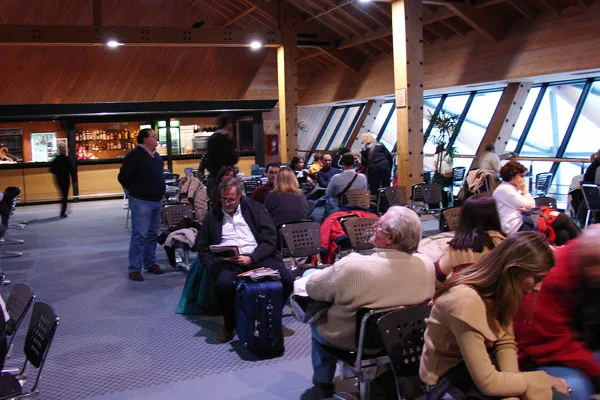 Los aeropuertos de Río Grande y Ushuaia, sin operaciones hasta nuevo aviso.