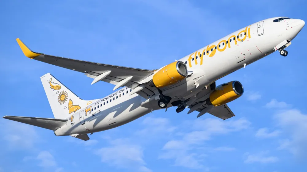 Flybondi abortó dos aterrizajes en la inauguración de sus vuelos entre El Calafate y Ushuaia