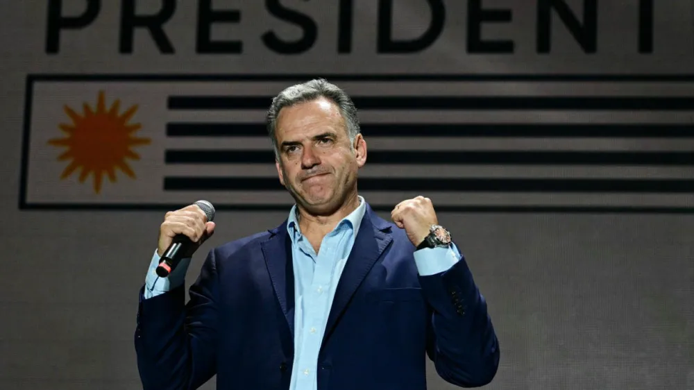 Yamandú Orsi será el nuevo presidente en Uruguay