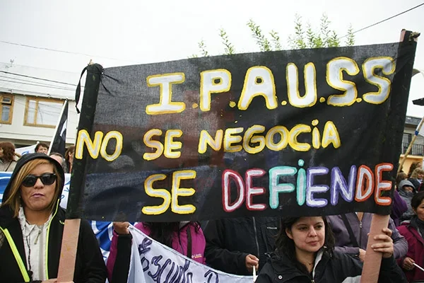 La situación del IPAUSS vuelve a enfrentar a diversas áreas gubernamentales.