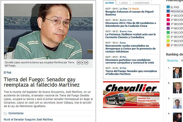 La noticia hace hincapie en la condición sexual de Osvaldo López.