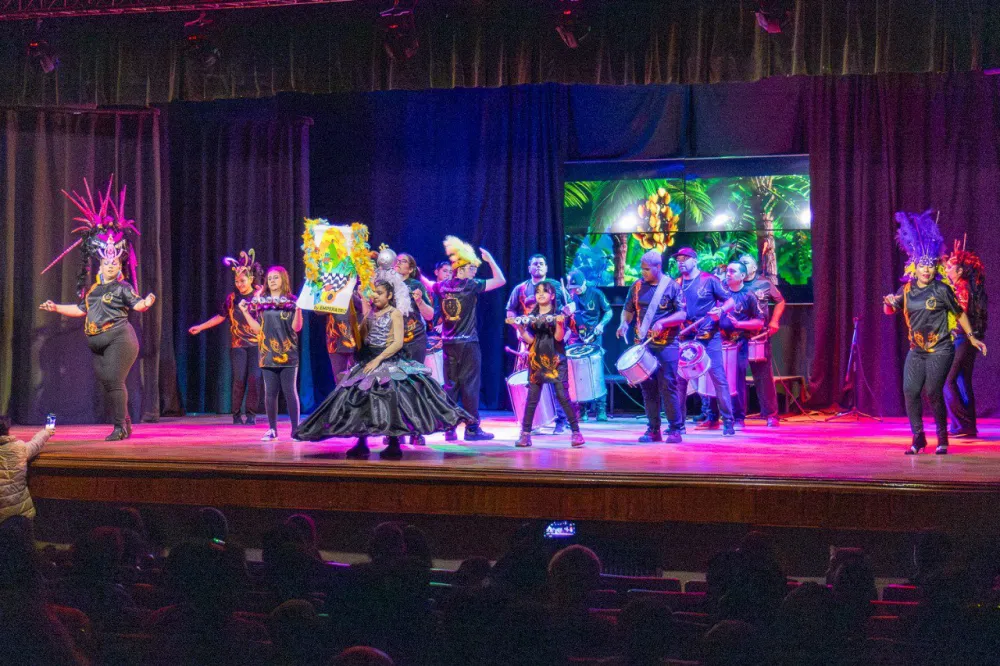 La Casa de la Cultura vivió “Una noche de Carnaval”