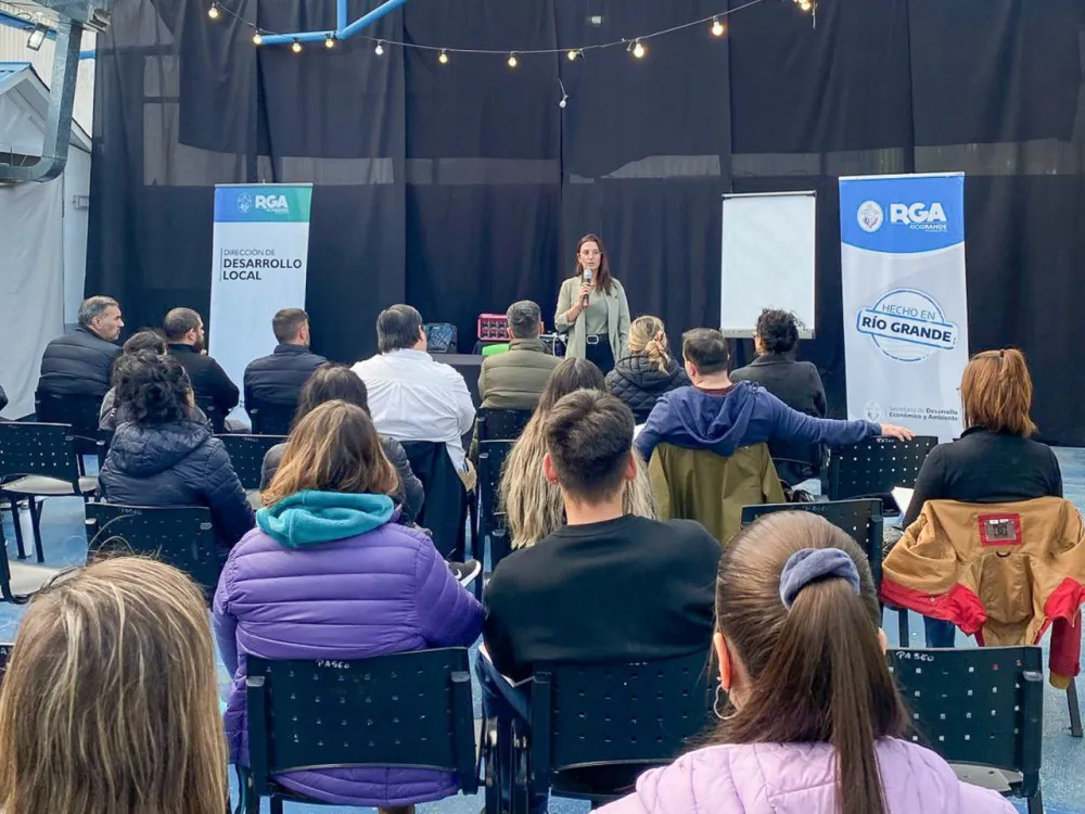 Iniciaron las clases de la Escuela de Emprendedores en Río Grande