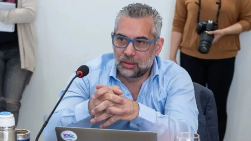 Matías Lapadula, legislador provincial.