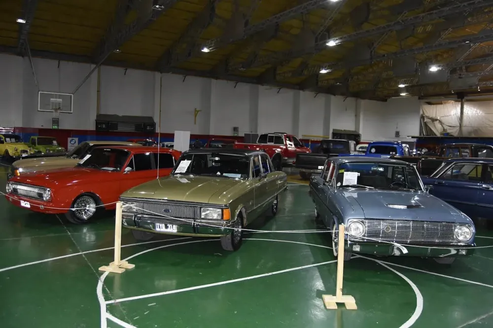 Llega a Río Grande la 3° Expo de autos clásicos y especiales