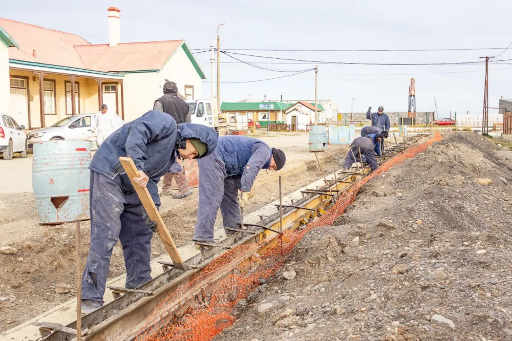 Avanzan las obras de hormigonado en distintos barrios