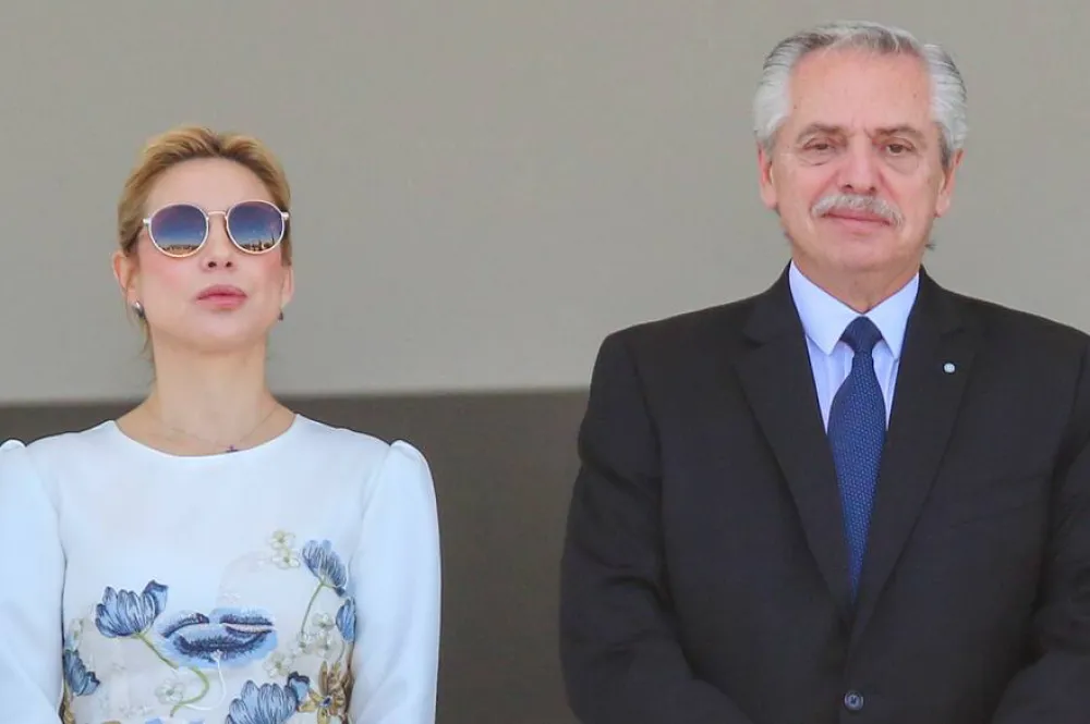 Fabiola Yañez y Alberto Fernández, en junio de 2023, en un viaje oficial a Brasil