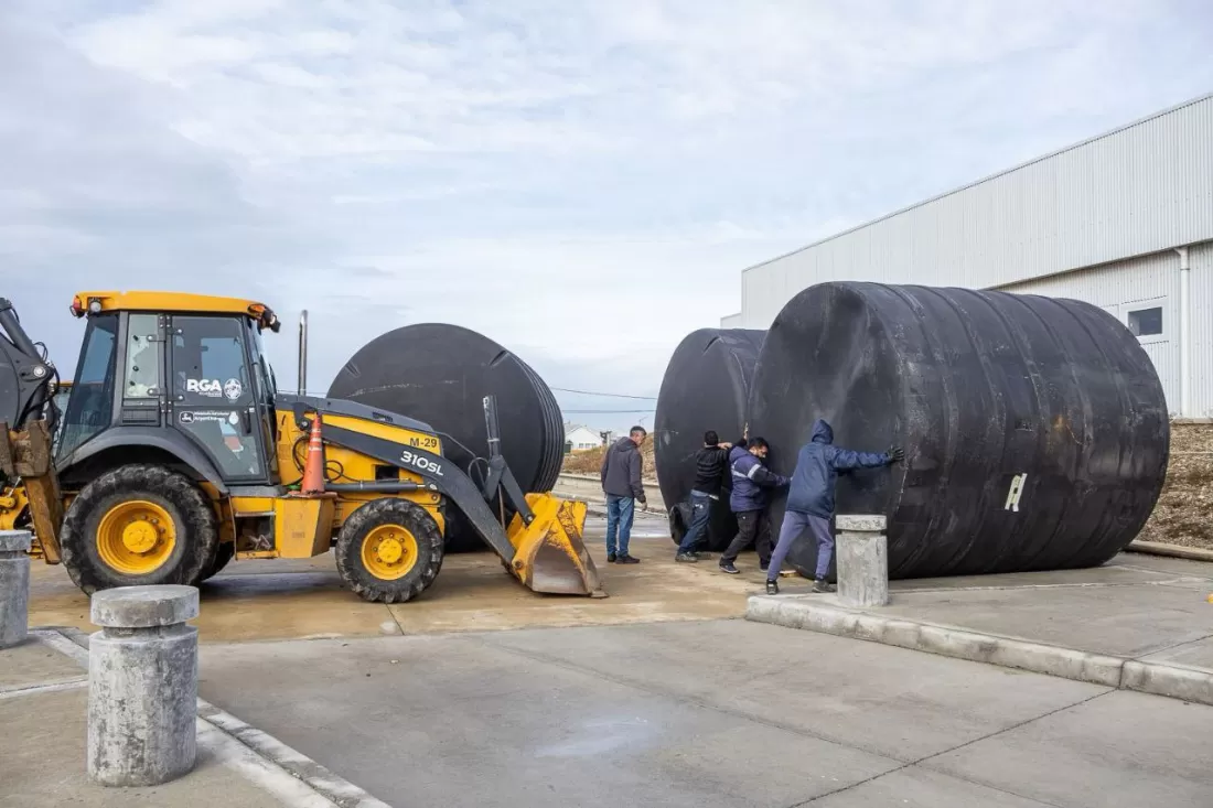 El Municipio recibe equipamiento para la sala de máquinas