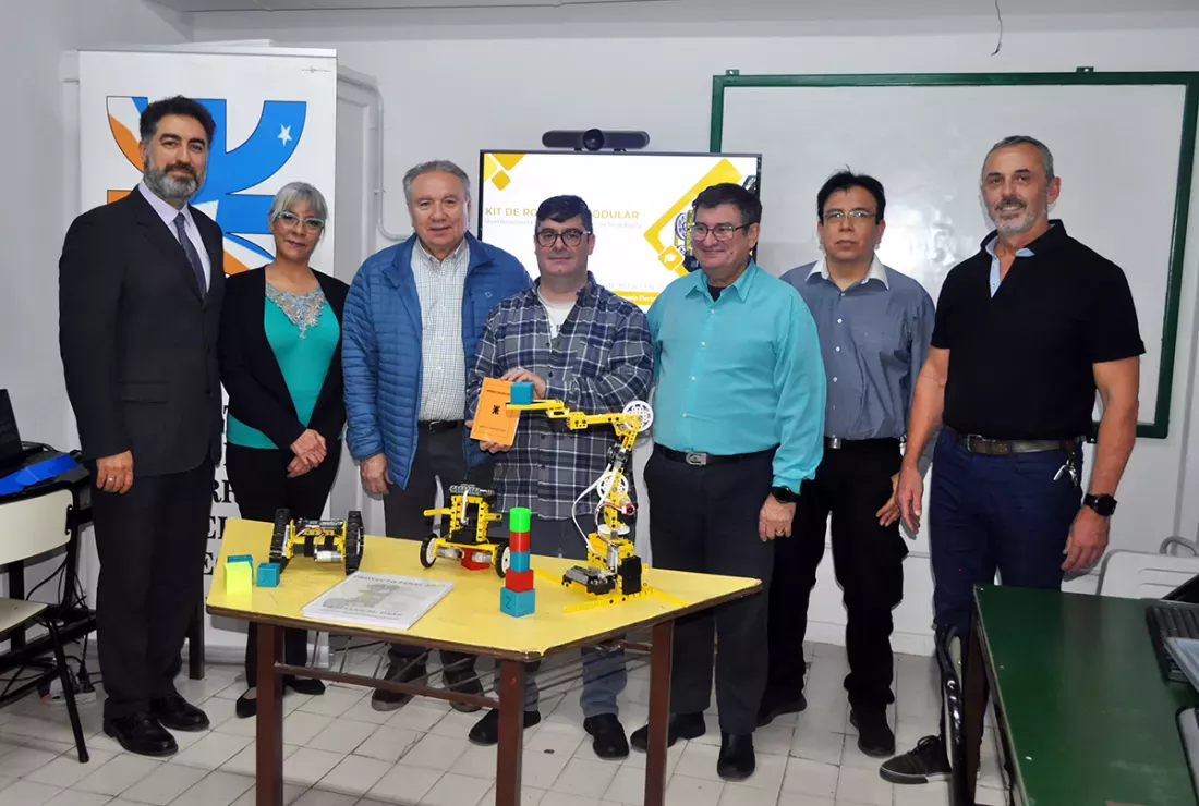 UTN: Con honores, se graduó el primer Ingeniero Electromecánico de 2025