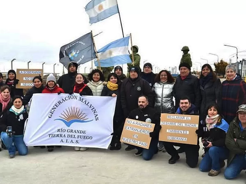 Duré denunció intento de militarización provincial y exige desmantelamiento de radar inglés