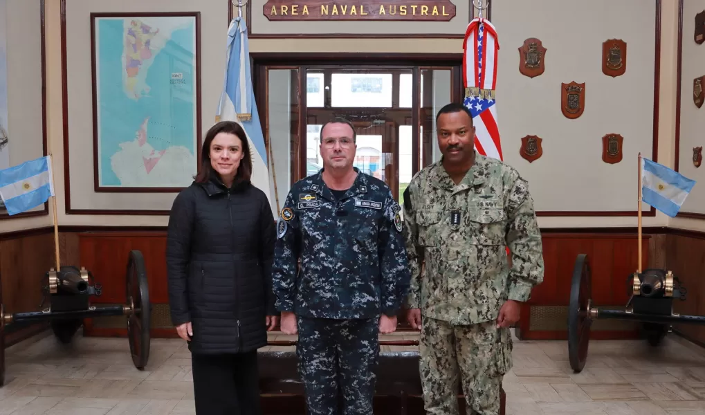El Jefe del Comando Sur de EE.UU. visitó Ushuaia