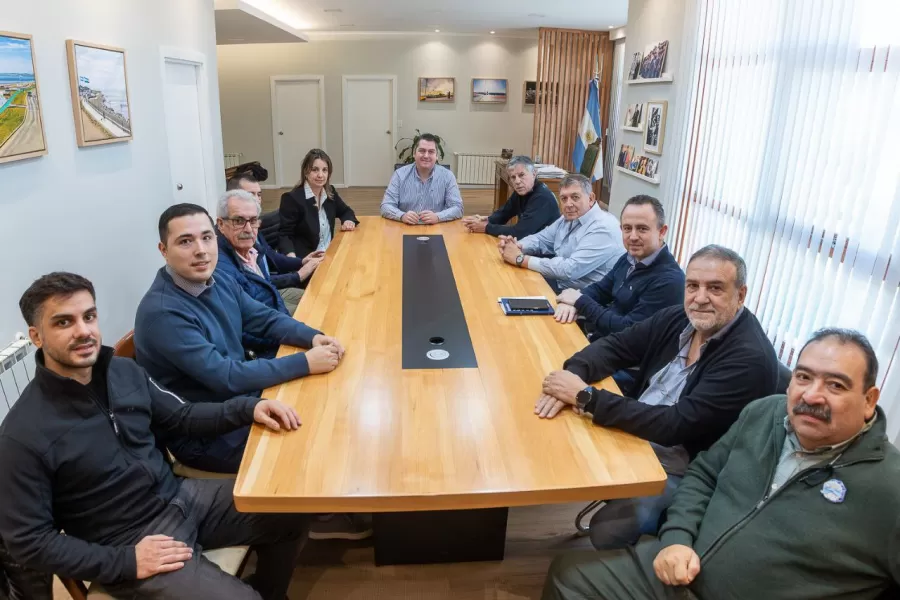 Martín Perez se reunió con representantes de la Cámara de Comercio de Río Grande