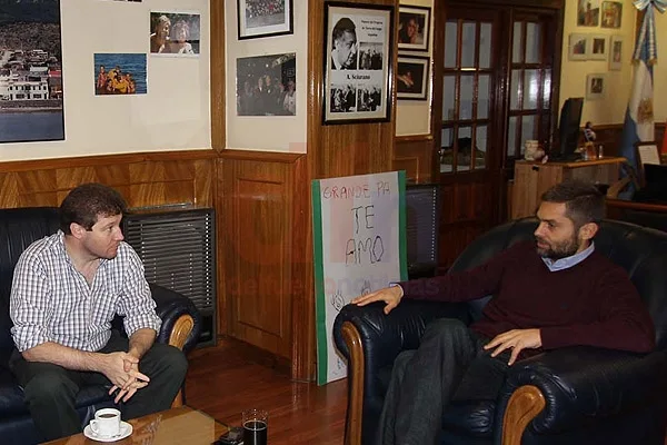 Sciurano y Melella departieron en Ushuaia sobre la crisis que afecta a los municipios.