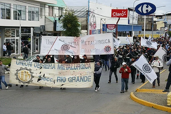 La UOM, si no arregla salarios, va camino al paro por 48 horas.