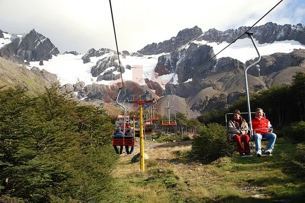 La aerosilla del Glaciar Martial, próxima a licitarse, es objeto de debate.