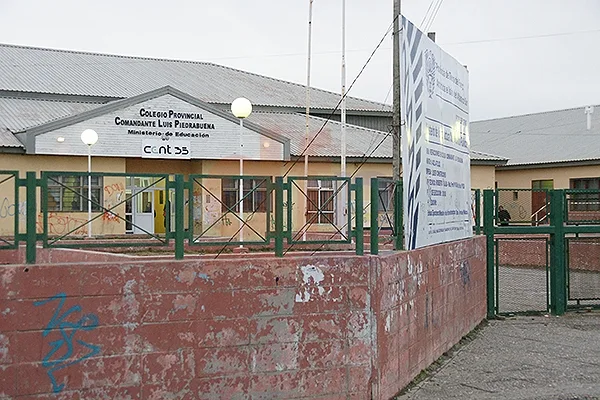 En el Piedrabuena los alumnos reclaman un centro de estudiantes.