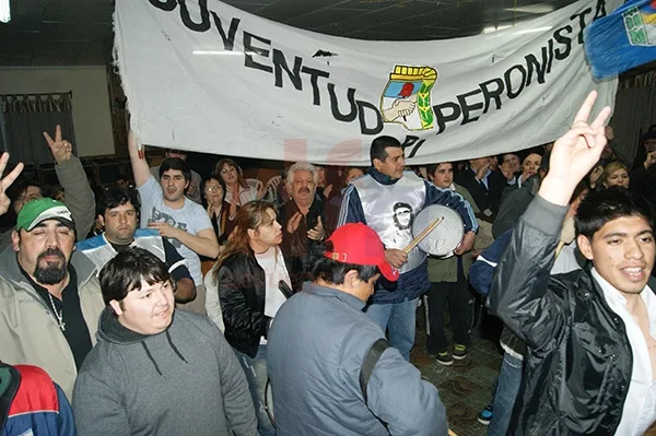 La militancia se reunirá en Tolhuin el domingo 25 de mayo.