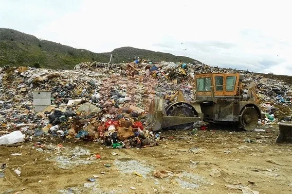 La medida busca poner fin a la polémica entre la Municipalidad y el Gobierno.