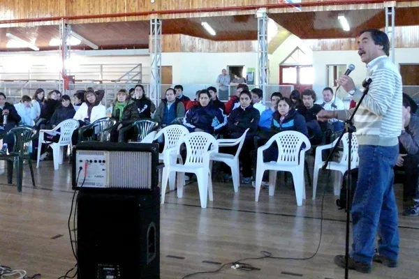 Rubén Estudies, durante la capactación en Río Grande.