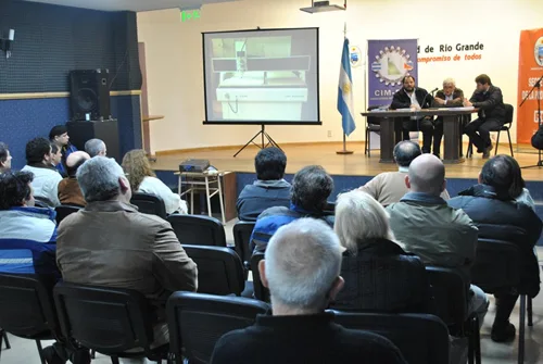 La presentación se realizó en el CGP Leandro N. Alem