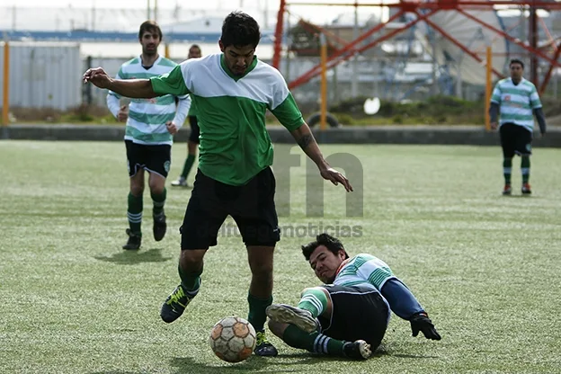 Generación Extrema hizo méritos pero los goles fueron del rival.