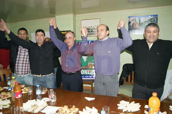 Hugo Cóccaro junto a los Velázquez y Ricardo Furlan